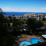 Delfin Port Apartments - Prime Location & Parking & Pet Friendly Apartamento *