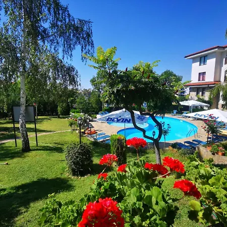 Delfin Port - Prime Location & Parking & Pet Friendly