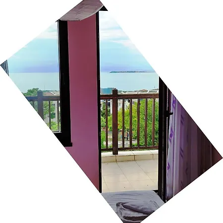 Delfin Port - Prime Location & Parking & Pet Friendly * Sweti Wlas