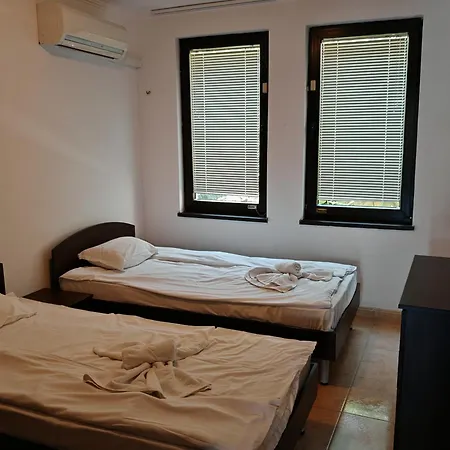 Marina Delfin - Location & Pet Friendly *