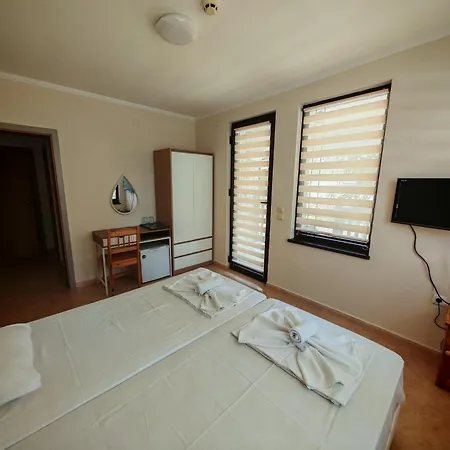 Delfin Port - Prime Location & Parking & Pet Friendly Apartment *