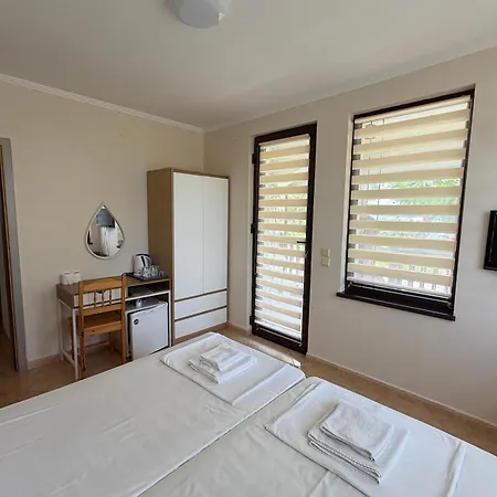 Delfin Port - Prime Location & Parking & Pet Friendly Apartment
