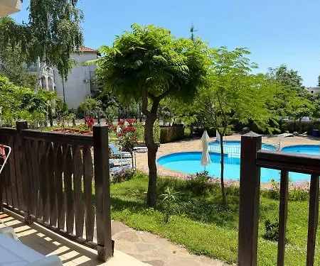 Delfin Port - Prime Location & Parking & Pet Friendly Apartment