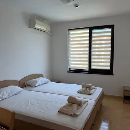 Delfin Port - Prime Location & Parking & Pet Friendly Apartment *