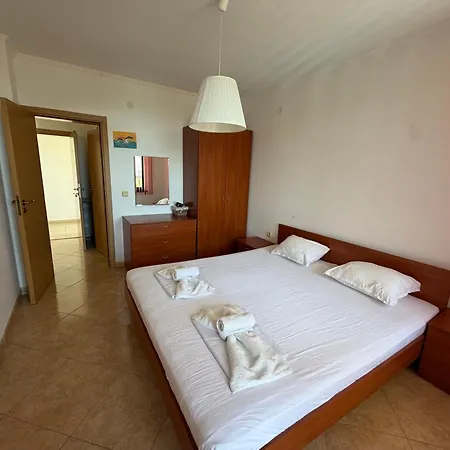 Delfin Port - Prime Location & Parking & Pet Friendly