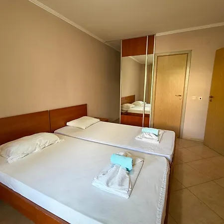 Delfin Port - Prime Location & Parking & Pet Friendly Sveti Vlas
