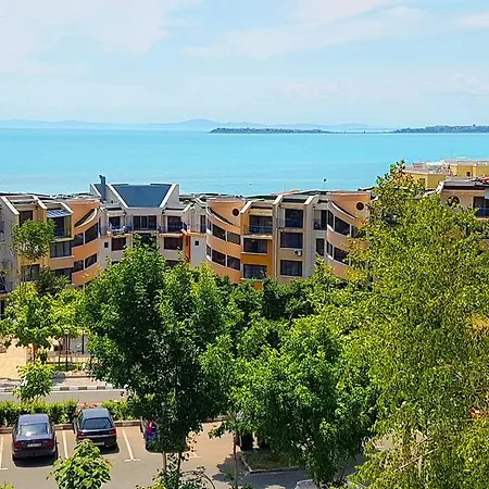 Delfin Port - Prime Location & Parking & Pet Friendly * Sweti Wlas