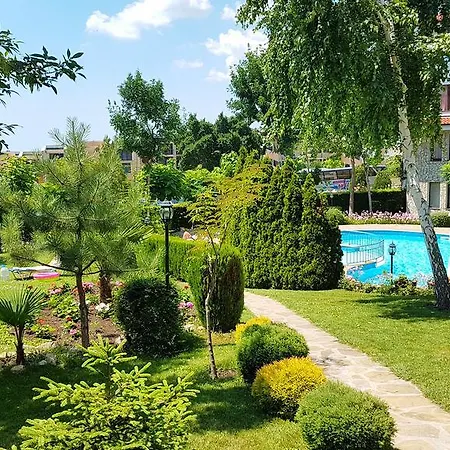 Delfin Port - Prime Location & Parking & Pet Friendly * Sweti Wlas